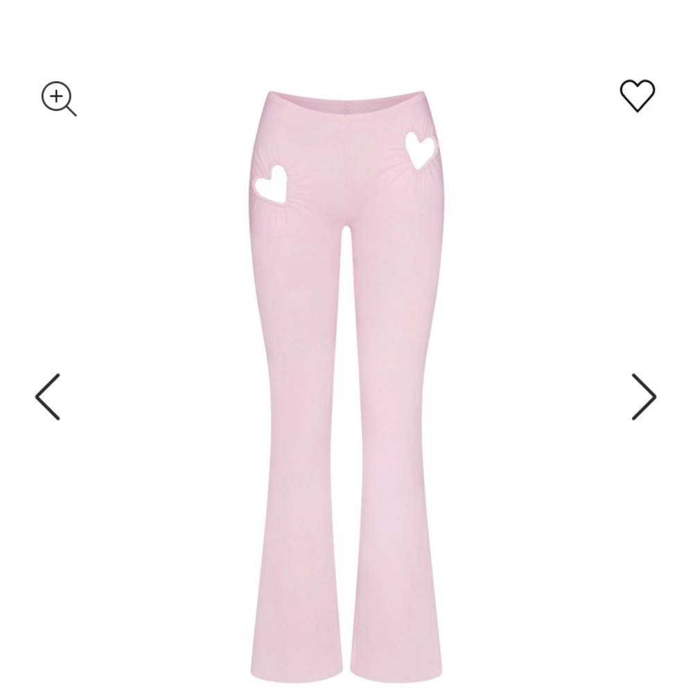 Skims NWOT Large Pink Flared Pants with Heart Details